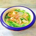 キャンプ飯✨春雨とパクチーのキムチスープ